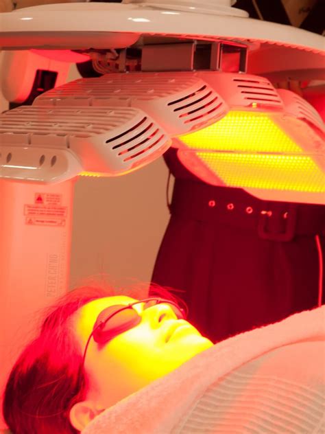 Phototherapy | Peter Ch'ng Skin Specialist - KL, Malaysia