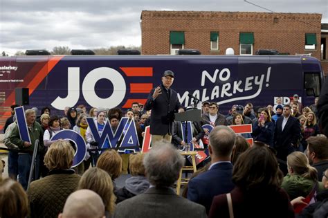 Joe Biden No Malarkey Tour Launches in Iowa With Tom Vilsack - Bloomberg