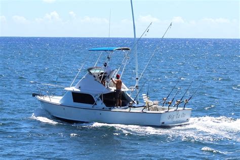 Sport Fishing Boats | Captain J's Deep Sea Fishing Kauai