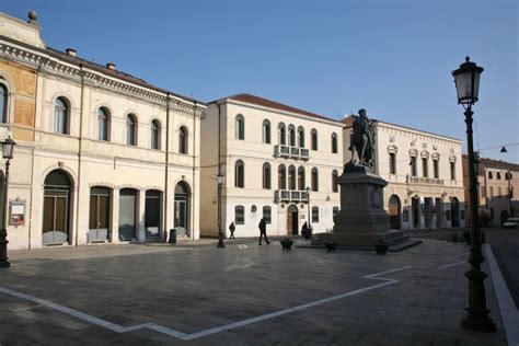 Rovigo - tourist sights on the map