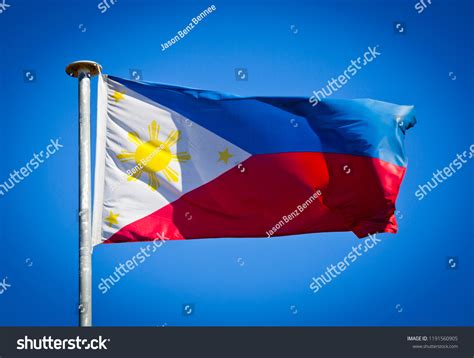 12 Pambansang Watawat Images, Stock Photos & Vectors | Shutterstock