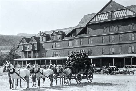 Mammoth Hot Springs Hotel & Cabins - Yellowstone Insider