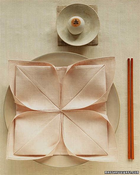 The Art of Napkin-Folding: One Napkin, 12 Ways | Martha Stewart