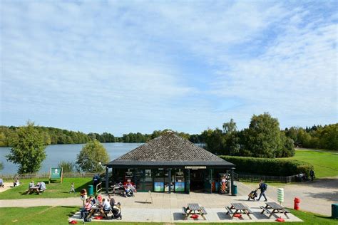 Camping Wellington Country Park in Reading, UK (2025) | JetCamp.com