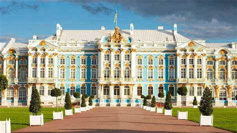 10 most beautiful buildings in Europe - Travel Tomorrow