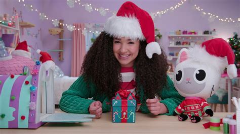 New Christmas 'Gabby’s Dollhouse' Episode Features The Return Of Santa ...