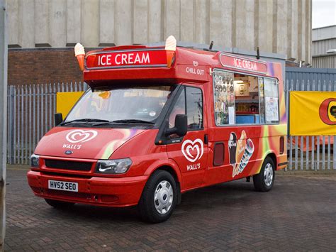 Walls Ice Cream Van | Simon Curran | Flickr