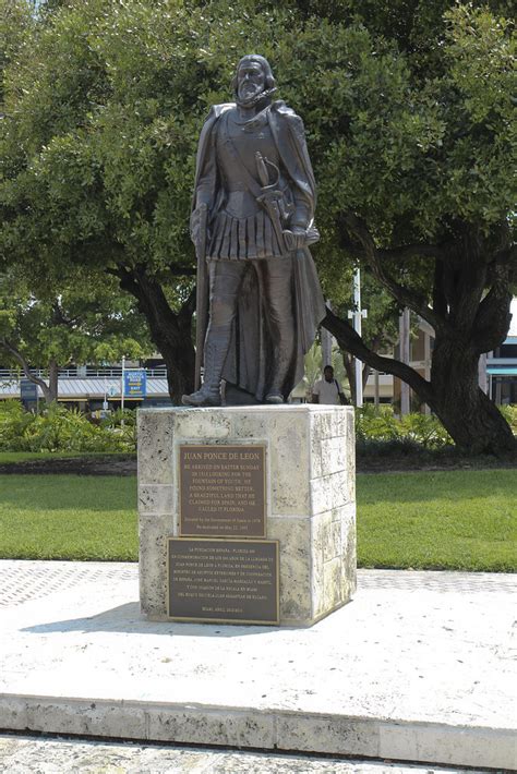 Juan Ponce de Leon Statue | Bayfront Park, Biscayne Blvd., D… | Flickr