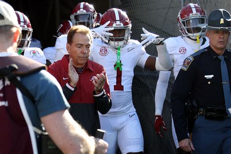 What I'm hearing about Alabama football roster changes: Who's staying ...