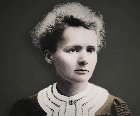 Marie Curie Biography - Childhood, Life Achievements & Timeline