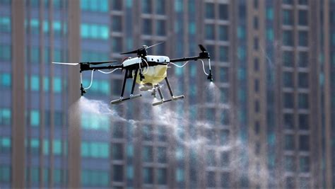 Thailand fights Bangkok air pollution with water-spraying drones — Quartz