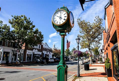 8 Best Small Towns In Connecticut For Retirees - WorldAtlas