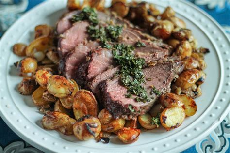 Roast Lamb with Mint Sauce - thekittchen