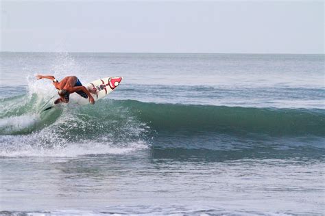 The Personal Surf Guide Package — Panama Surfing Tours