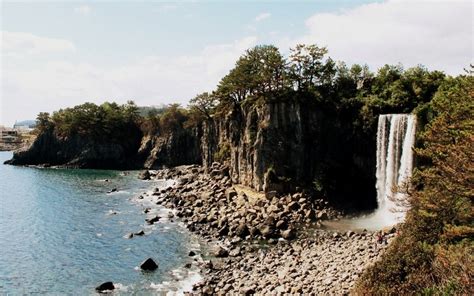 Jeongbang Waterfall: The Most Beautiful Place On Jeju Island – The Soul ...