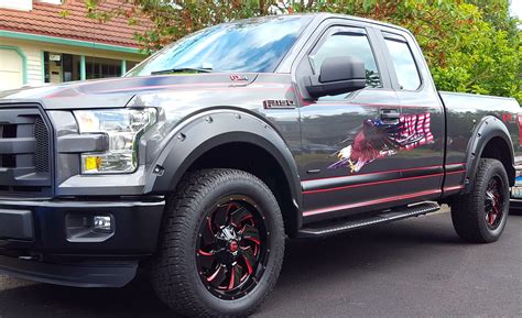 American flag eagle vinyl decals on Ford F150 | xtreme digital graphix