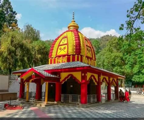 सिरमौर का प्रसिद्ध रेणुका मंदिर (The famous Renuka Temple of Sirmoure )