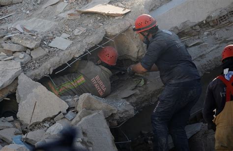 3-Year-Old Rescued From Rubble, Turkey Quake Death Toll Hits 81