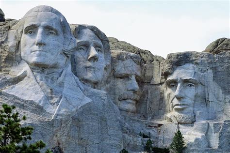 Top 20 Biggest Landmarks in North America (2022)