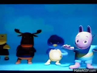 the backyardigans theme song (the discovery kids) on Make a GIF