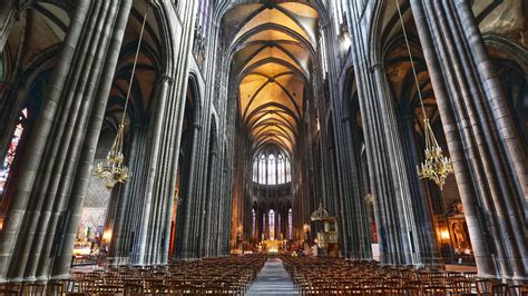 Cathédrale notre-dame de l'Assomption - Clermont Auvergne Touris