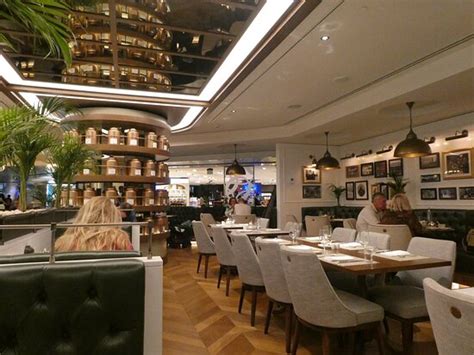 HARRODS TEA ROOM, Doha - Restaurant Reviews, Photos & Phone Number ...