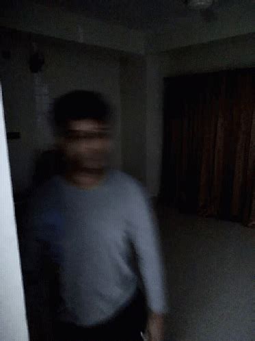 Jump Scare Gif - IceGif