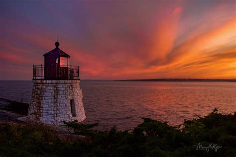 Castle Hill Lighthouse Photograph by Melissa OGara | Pixels