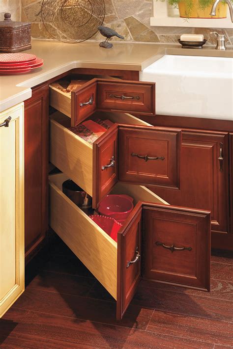 Corner Drawer Cabinet - Decora Cabinetry