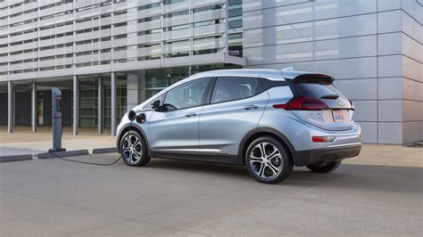 Chevrolet Bolt EV News and Reviews | InsideEVs