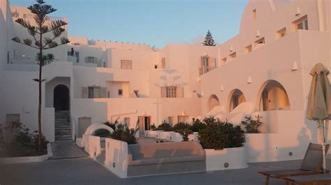 Santorini Palace Hotel - TGW Travel Group