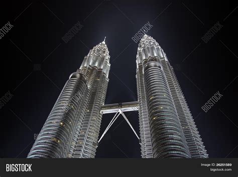 Petronas Towers Night Image & Photo (Free Trial) | Bigstock