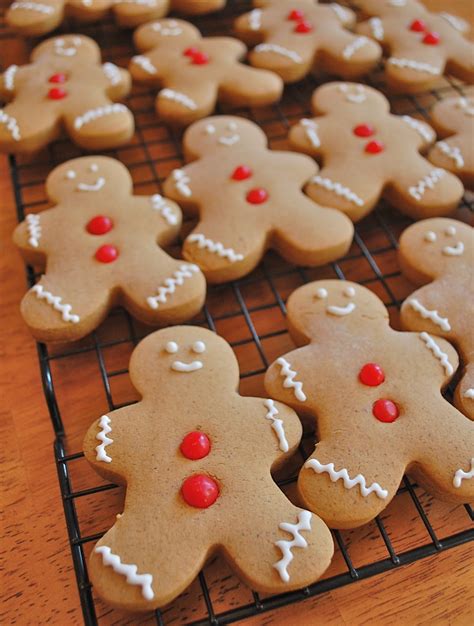 Chef Mommy: Gingerbread Cookies