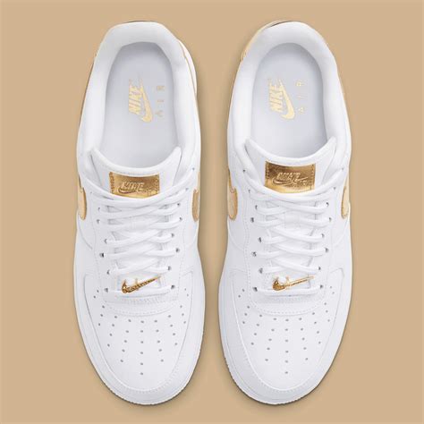 Nike Air Force 1 Low White Gold DC2181-100 | SneakerNews.com