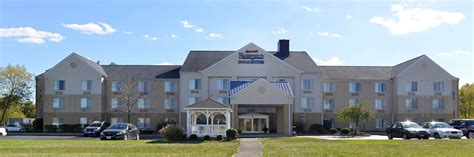 Free Breakfast Hotel in Troy, OH | Fairfield Inn & Suites