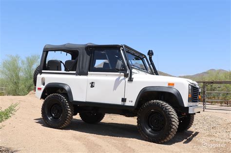 Land Rover Defender 90 Convertible SUV Classic | Rent this location on ...