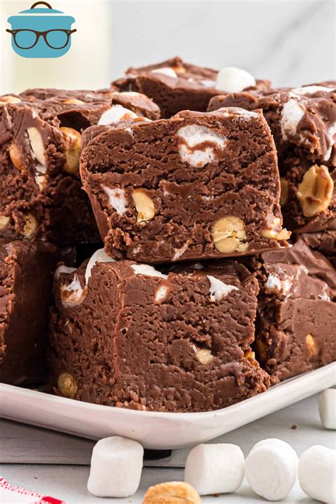 HOMEMADE ROCKY ROAD FUDGE RECIPE | The Country Cook