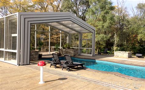 What Are The Benefits Of A Retractable Pool Enclosure ...