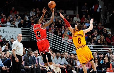 Photo Gallery: Bulls vs. Cavaliers (02.12.15) Photo Gallery | NBA.com