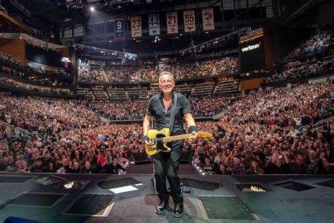 Rate-A-Concert: Bruce Springsteen and the E Street Band Live in Dallas ...