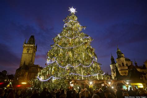 The 11 Most Stunning Christmas Trees From Around The World | HuffPost