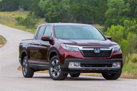 10 Best Used Midsize Trucks Under $20,000 - Autotrader