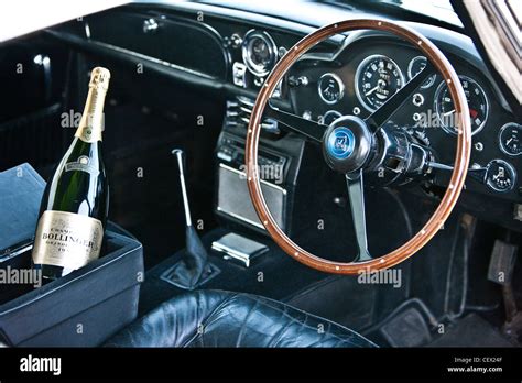 Dashboard in Aston Martin DB5, James Bond classic car Stock Photo - Alamy