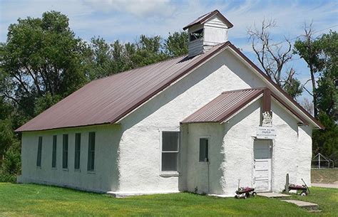 Can you really build a house with straw? | Library of Congress