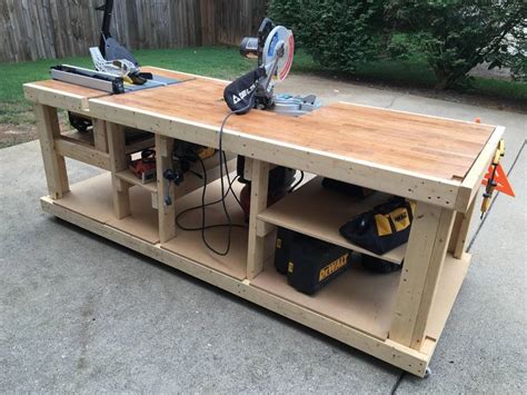 I built a mobile workbench | Woodworking shop layout, Woodworking bench ...