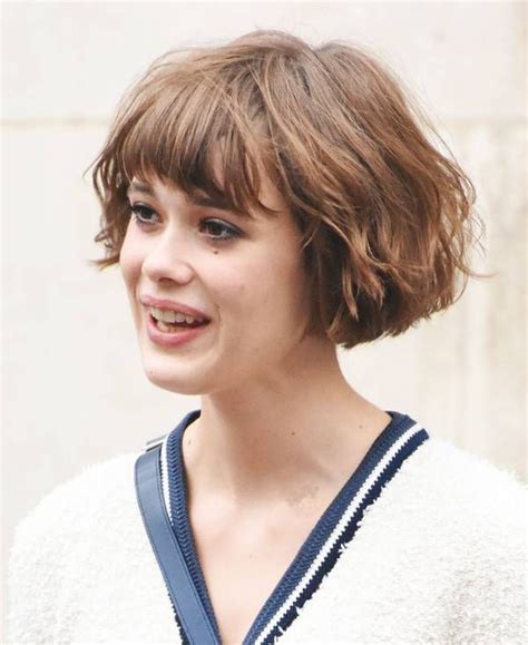 How to Achieve Effortless French-Girl Hair, According to a Parisian ...