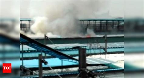 Chandigarh Kochuveli Express Fire: Fire breaks out in Chandigarh ...