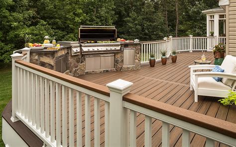 Trex Transcend® Composite Deck Railing | Trex