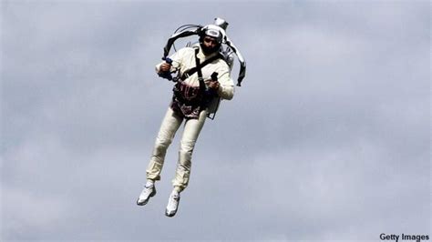 Video: Pilots Report Seeing 'Guy in Jetpack' Flying Near LAX | Coast to ...