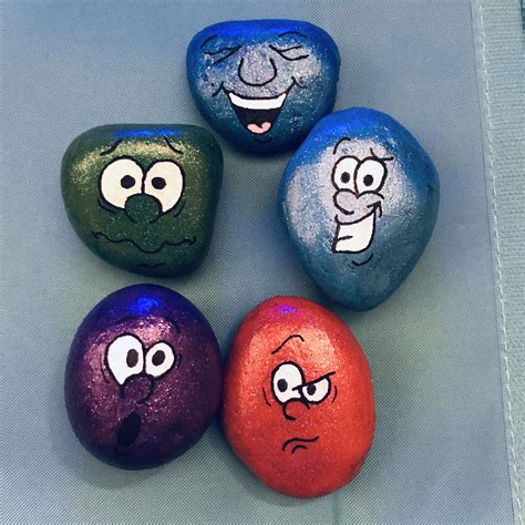 Silly face rocks #rockpainting #paintedrocks | Painted rocks, Painted ...